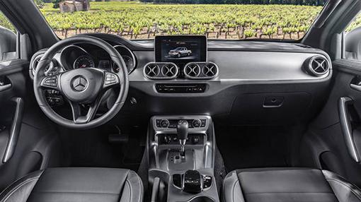 El interior es el de un Mercedes actual