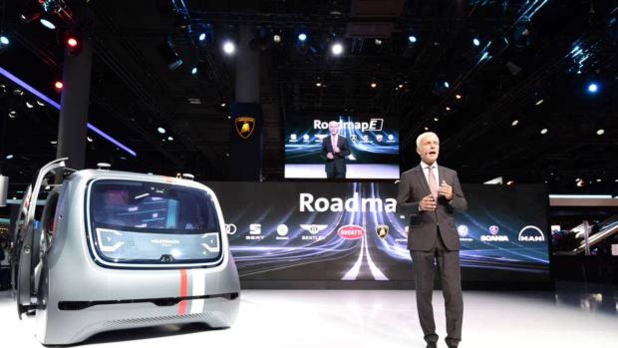Matthias Muller, durante la presentación del Roadmap E y las novedades de Volkswagen en el Salón de Frankfurt