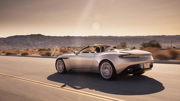 DB11 Volante: el retorno del icónico descapotable de Aston Martin