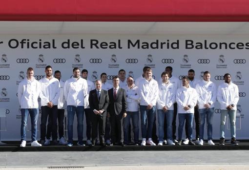 Los jugadores del Real Madrid de Baloncesto van en Audi