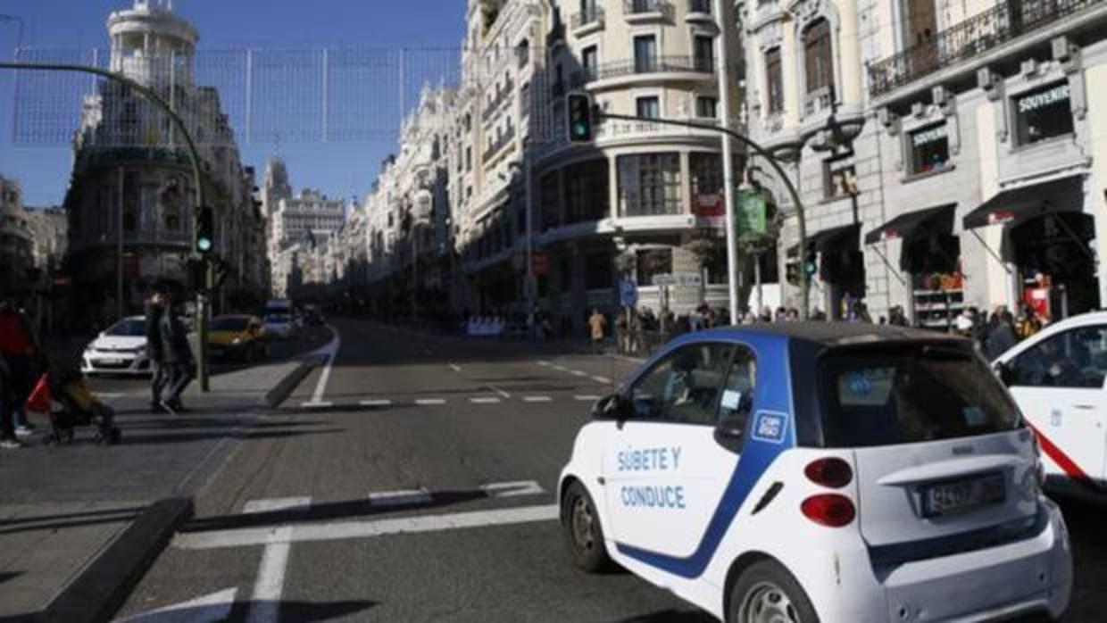 Las empresas españolas apuestan por el coche eléctrico