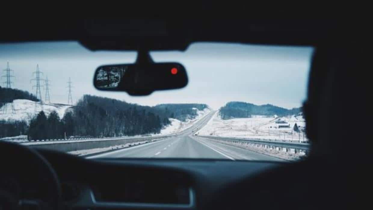 No te olvides del parabrisas en invierno: elemento clave en la seguridad de tu vehículo