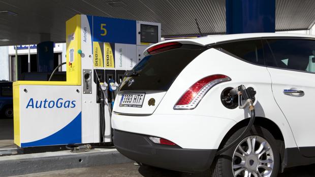 Qué tienes que hacer para adaptar tu coche a gas