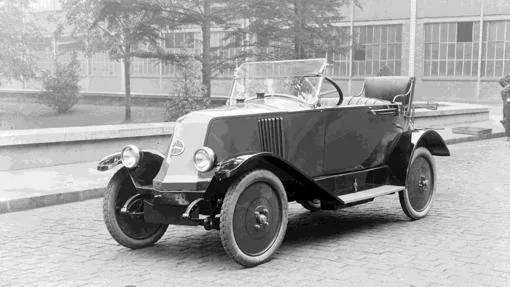 Veinte coches clásicos que resumen los 120 años de historia de Renault