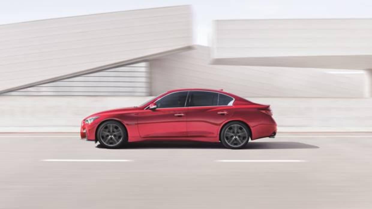 Nuevo Infiniti Q50 Híbrido: diseño, prestaciones y eficiencia desde 37.100 euros