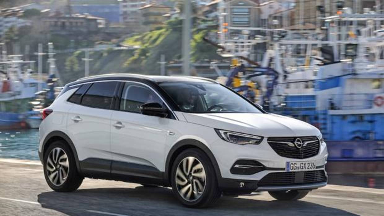 Acabado de lujo «Ultimate» y nuevos motores para el Opel Grandland X
