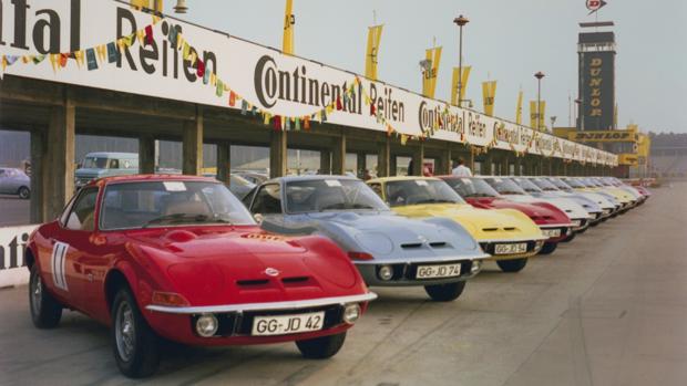 Opel GT: el deportivo de ensueño cumple 50 años