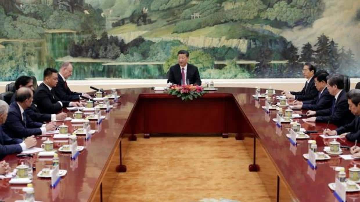 Reunión de Xi Jinping, presidente de China, con representantes de la industria del país