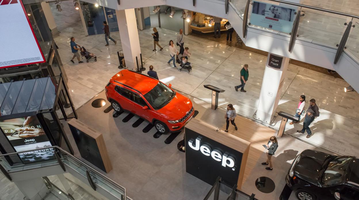 Jeep se apunta a vender coches por internet