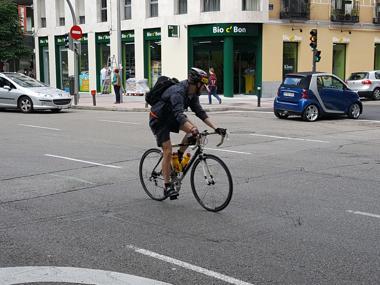 Catorce consejos que podrían salvar la vida a un ciclista en carretera