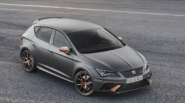 Probamos el León Cupra R, el coche más potente de la historia de Seat