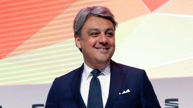 Luca de Meo (Seat) asume la presidencia del consejo de Volkswagen Group España Distribución