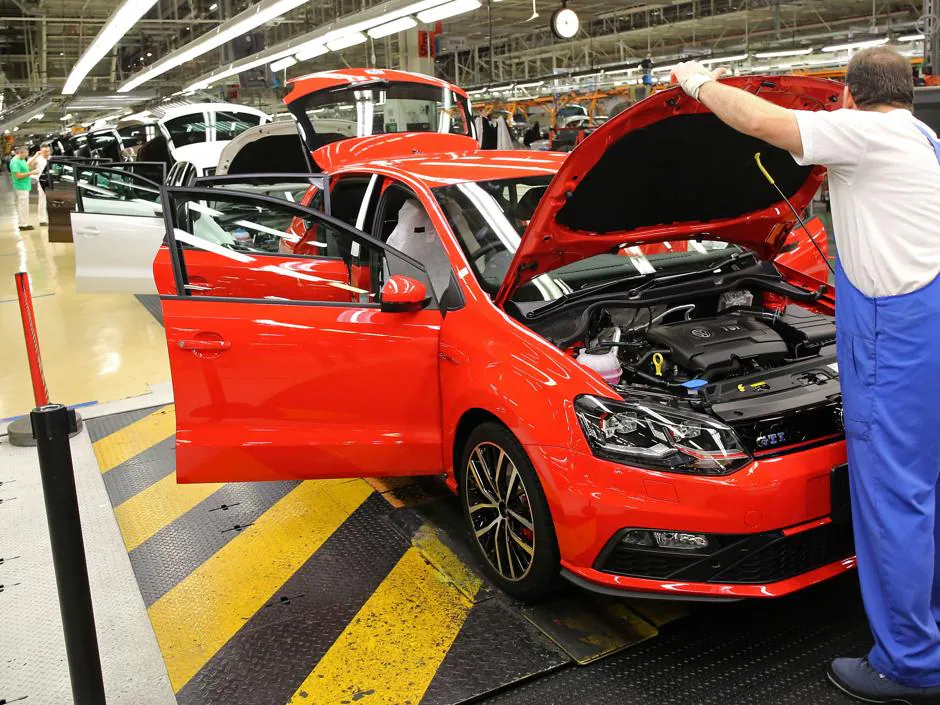 Volkswagen Navarra dejará de producir 11.000 coches por el WLTP y la caída del diésel