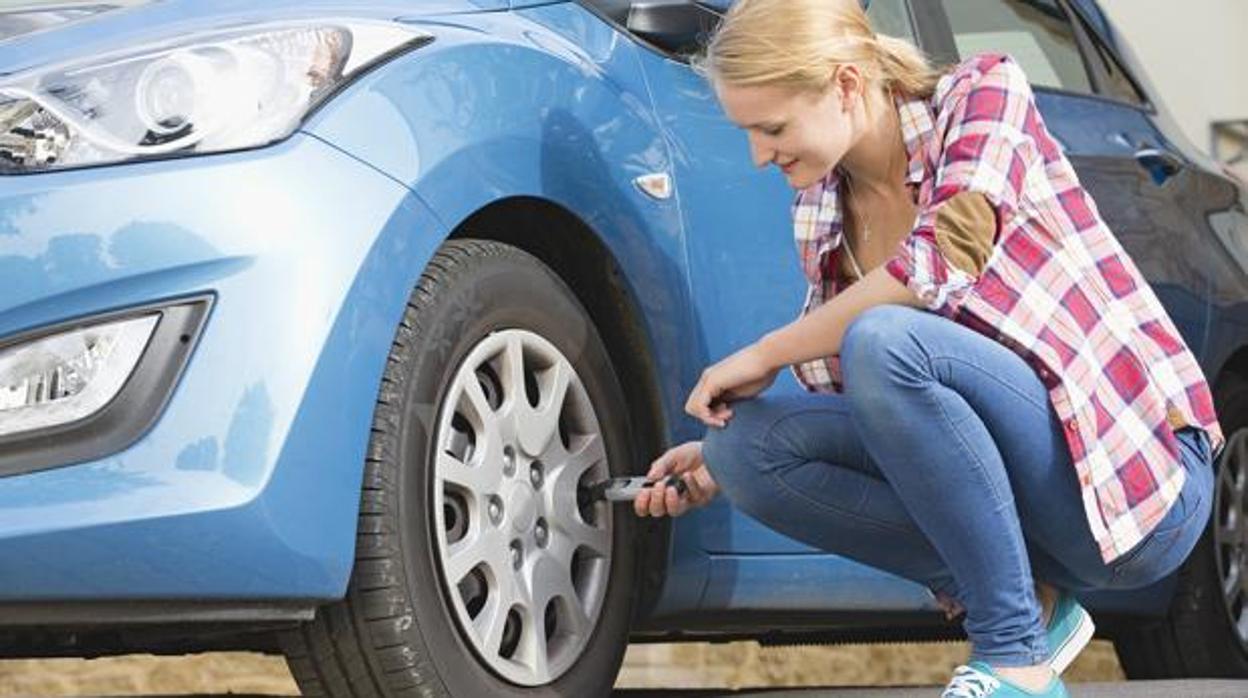 Puntos que hay que vigilar en el coche ante de emprender un viaje