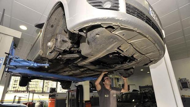 Los españoles multiplican su gasto en mantener el coche