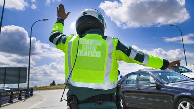 ¿Qué pasa si decido no pagar una multa de tráfico?