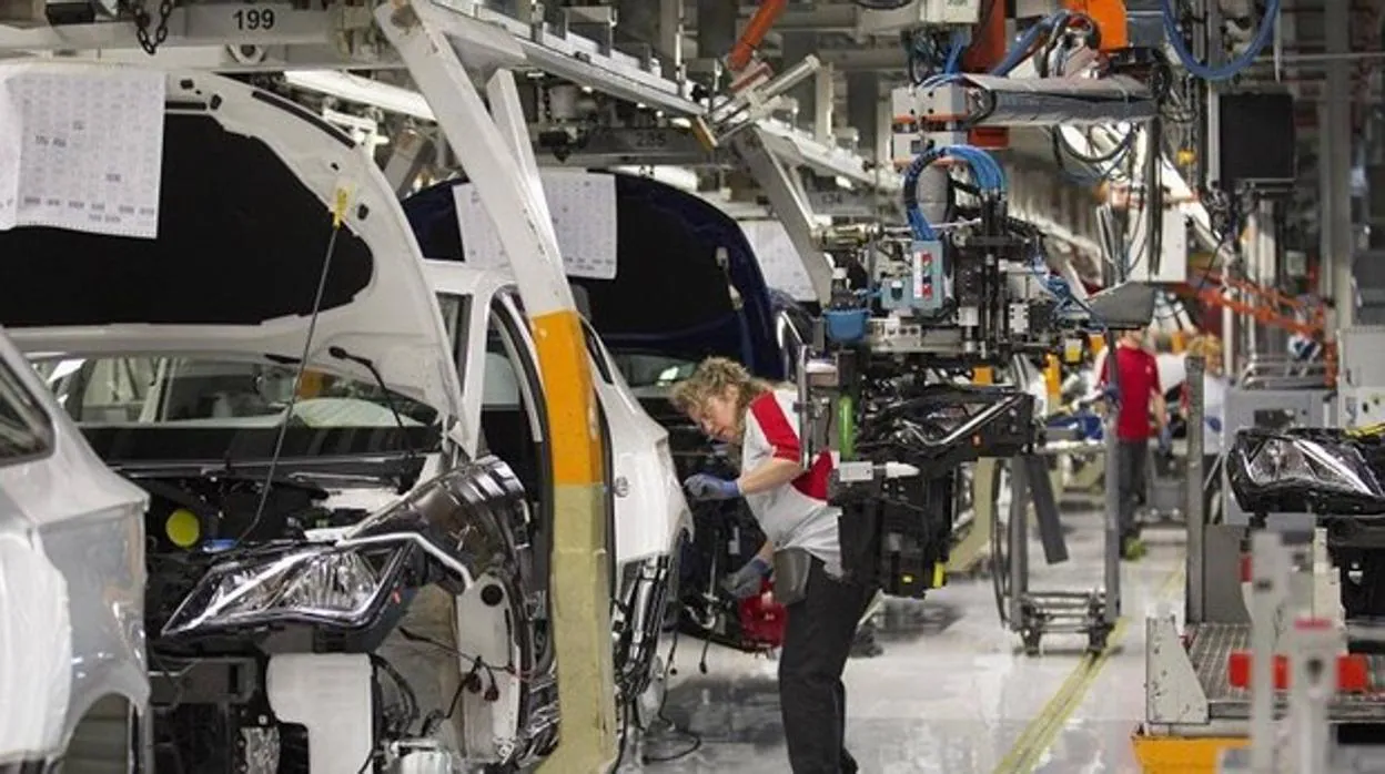 Las 17 fábricas de coches españolas, principal motor de la economía en nuestro país