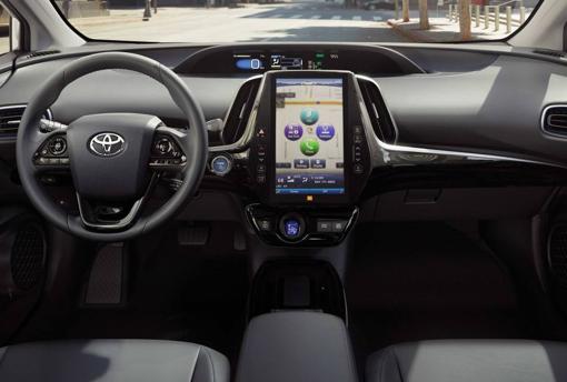 Toyota lanza el nuevo Prius, ahora con tracción total