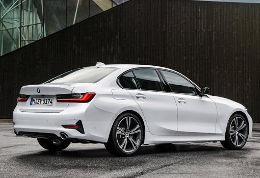 BMW Serie 3 2019: Ágil y preciso dentro y fuera del circuito