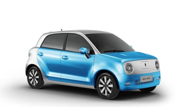 Los fabricantes chinos se lanzan a por el mercado eléctrico con un modelo «low cost» de 7.000 euros