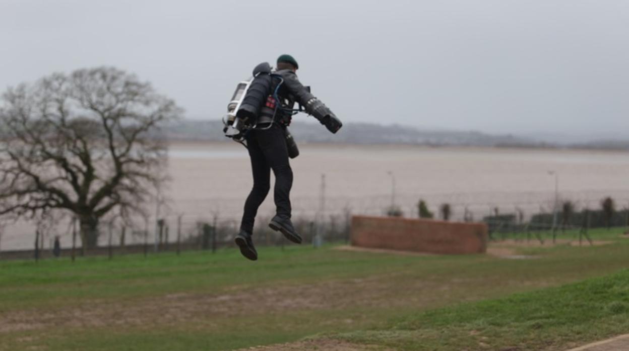 El traje volador Mark1 encandila a los Marines británicos: «Lo que podríamos hacer con él en batalla»