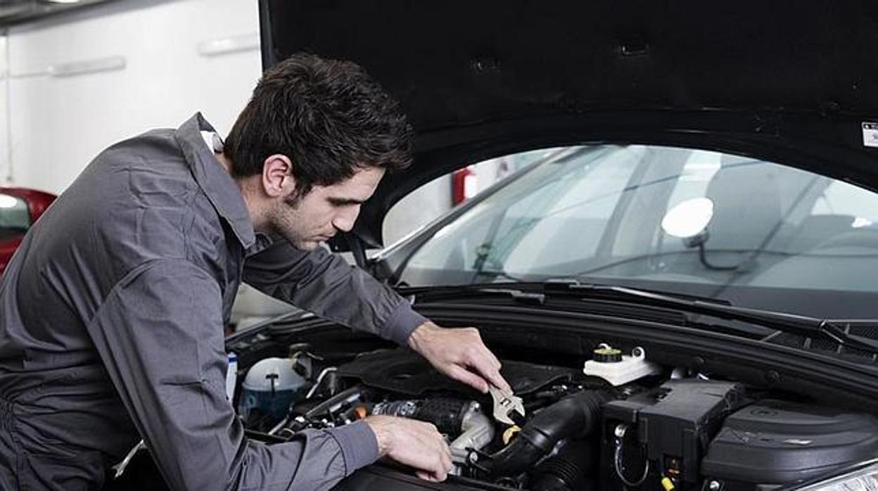 ¿Cuántos coches rechazan reparar los talleres españoles?