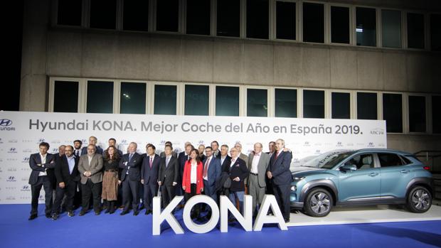 Los representantes del mundo del motor arropan la 47 edición del Premio ABC al Mejor Coche del Año 2019