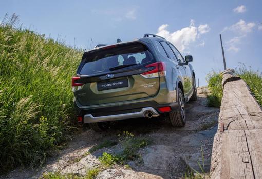 Forester y XV, los nuevos modelos híbridos de Subaru