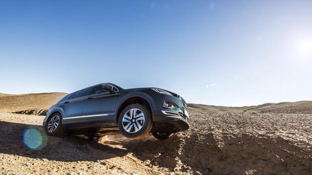 ¿Vacaciones off-road? Consejos para conducir en el desierto y fuera del asfalto