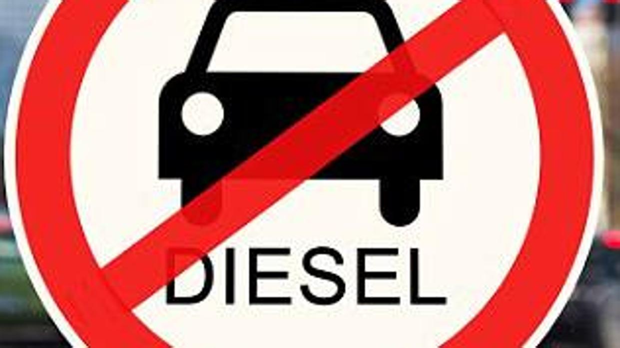 Se incrementan las emisiones de CO2 de los coches matriculados por la caída de ventas de los diésel