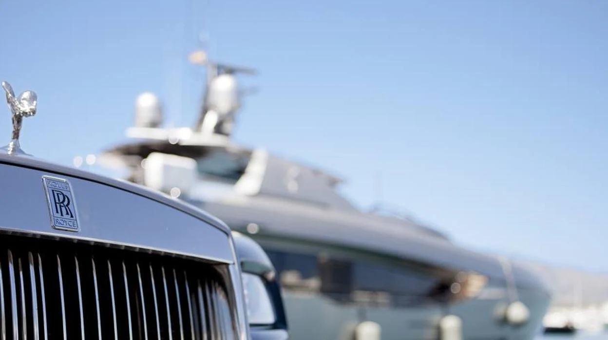 Rolls-Royce presenta en Puerto Banús sus modelos más emblemáticos