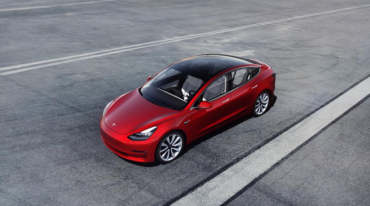 Propietarios del Tesla Model 3 denuncian daños en la pintura y óxidos tras apenas 2.000 kilómetros