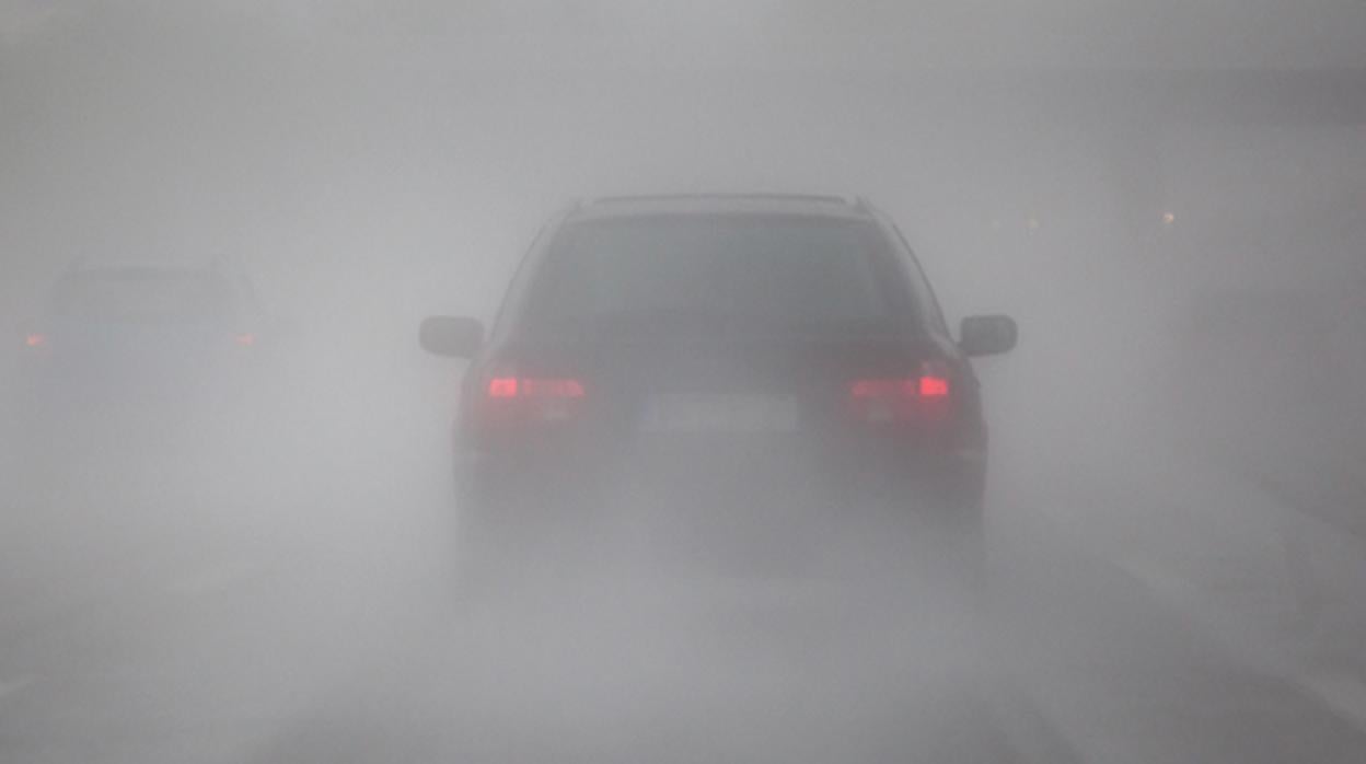 La DGT alerta sobre los peligros de la niebla e indica las carreteras más afectadas