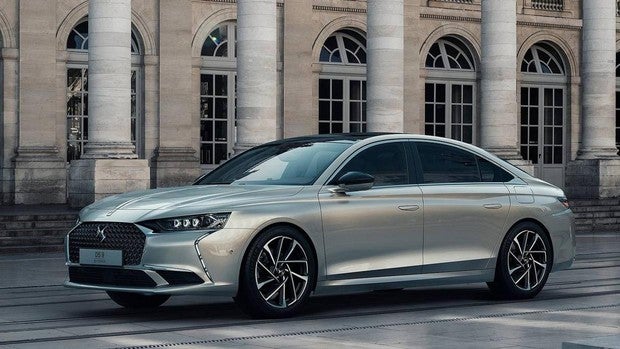 DS 9: la nueva berlina completa la gama de la marca premium francesa