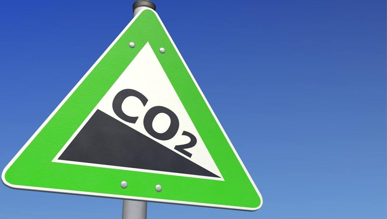 Denuncian que algunos coches CERO y ECO emiten más partículas y HC que los vehículos con etiqueta C