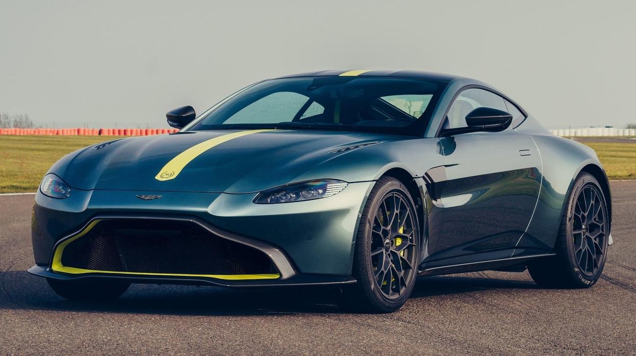Probamos el Vantage AMR, un deportivo para puristas con cambio manual y motor V8