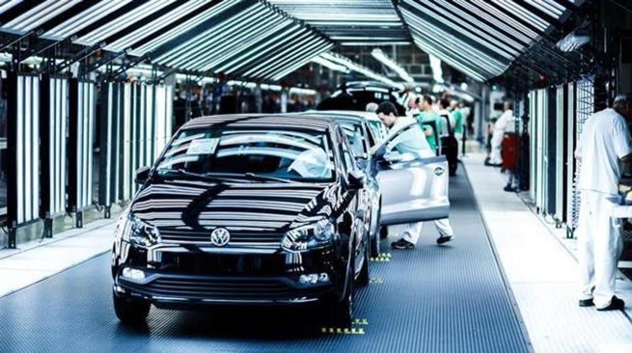 La factoría de Volkswagen en Navarra cierra de manera indefinida por el coronavirus