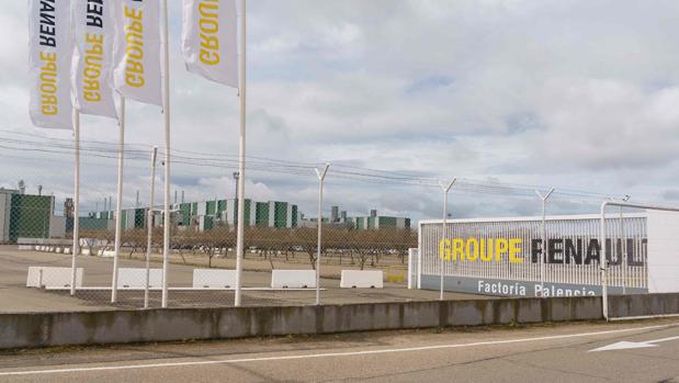 Renault paraliza toda su actividad mientras dure el Estado de Alarma y aplicará un ERTE de 15 días