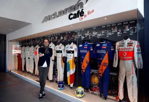 El museo donde conocer la historia de McLaren y comprar los últimos coches del mercado y clásicos