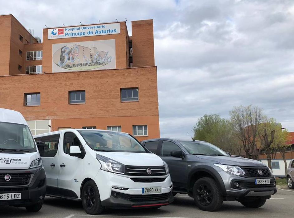 Fiat Jeep pone su flota de vehículos a disposición del Hospital de Alcalá y sus sanitarios