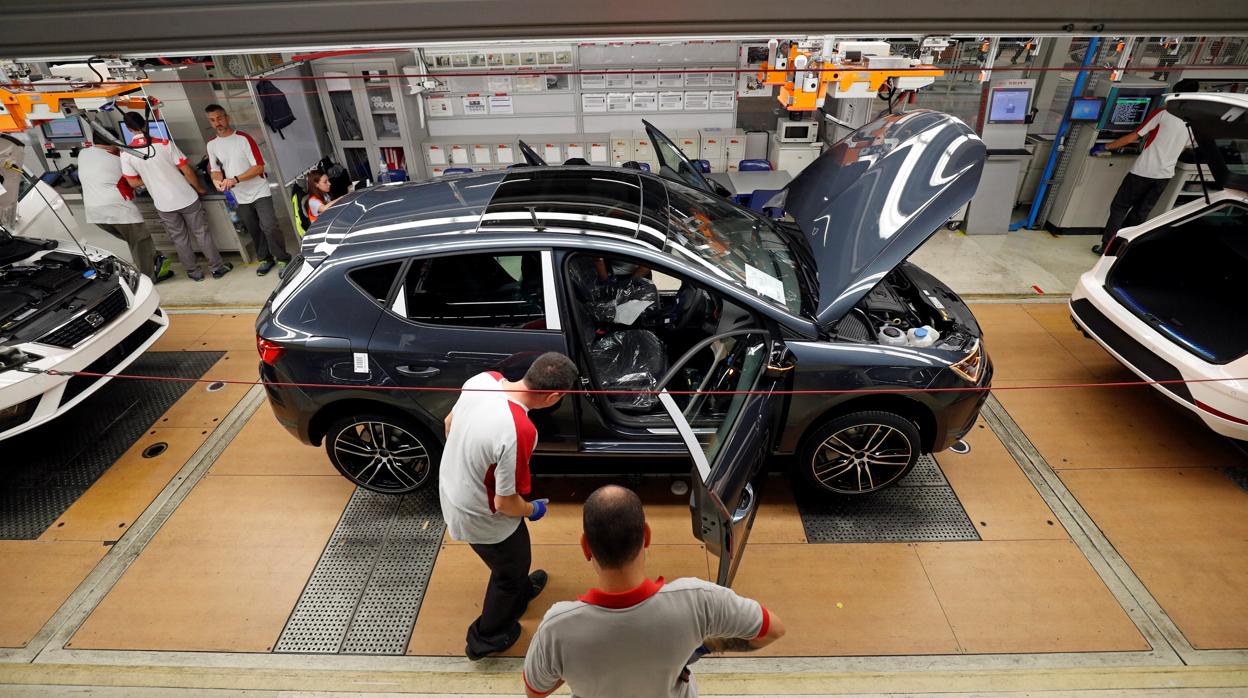 El automóvil pide a la UE una moratoria en los plazos de la normativa de emisiones por el Covid-19