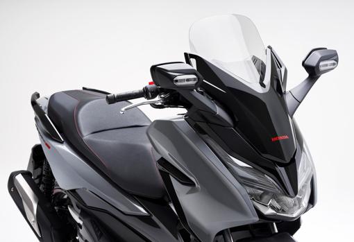 Honda lanza su exitosa Forza 300 y una exclusiva versión denominada «Limited Edition»