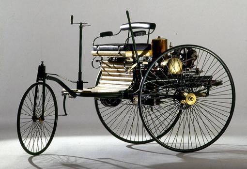 El Patent MotorWagen que Karl Benz patentó en 1886, no llevaba parabrisas