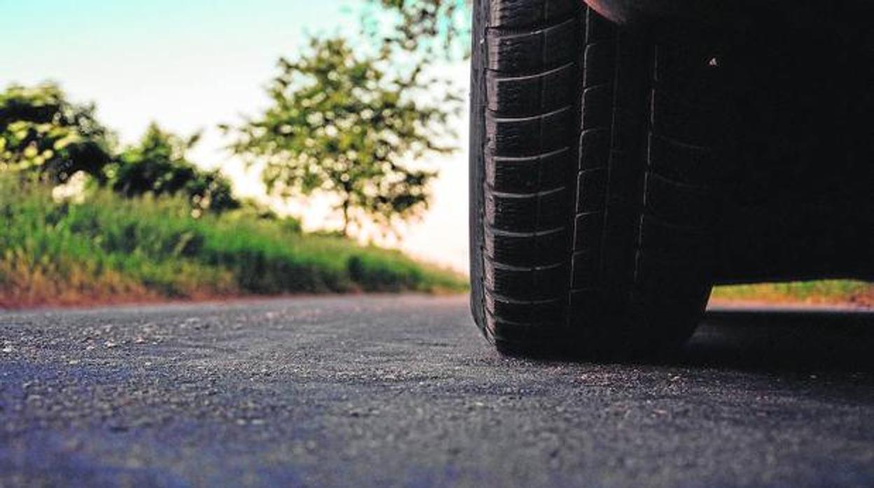 Cómo influye el estado de los neumáticos en el consumo del coche
