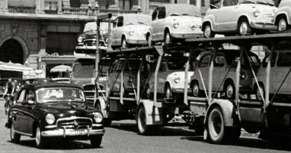 Así se conducían los coches hace 70 años