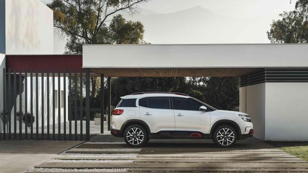 Nos subimos al Citroën C5 Aircross, ahora con motor gasolina PureTech 130 CV