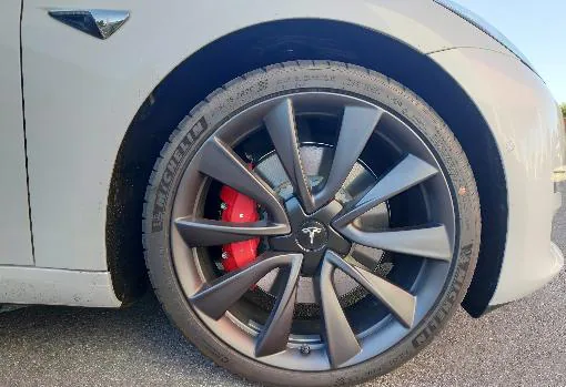 Tesla Model 3 Dual Motor Performance, prueba a fondo