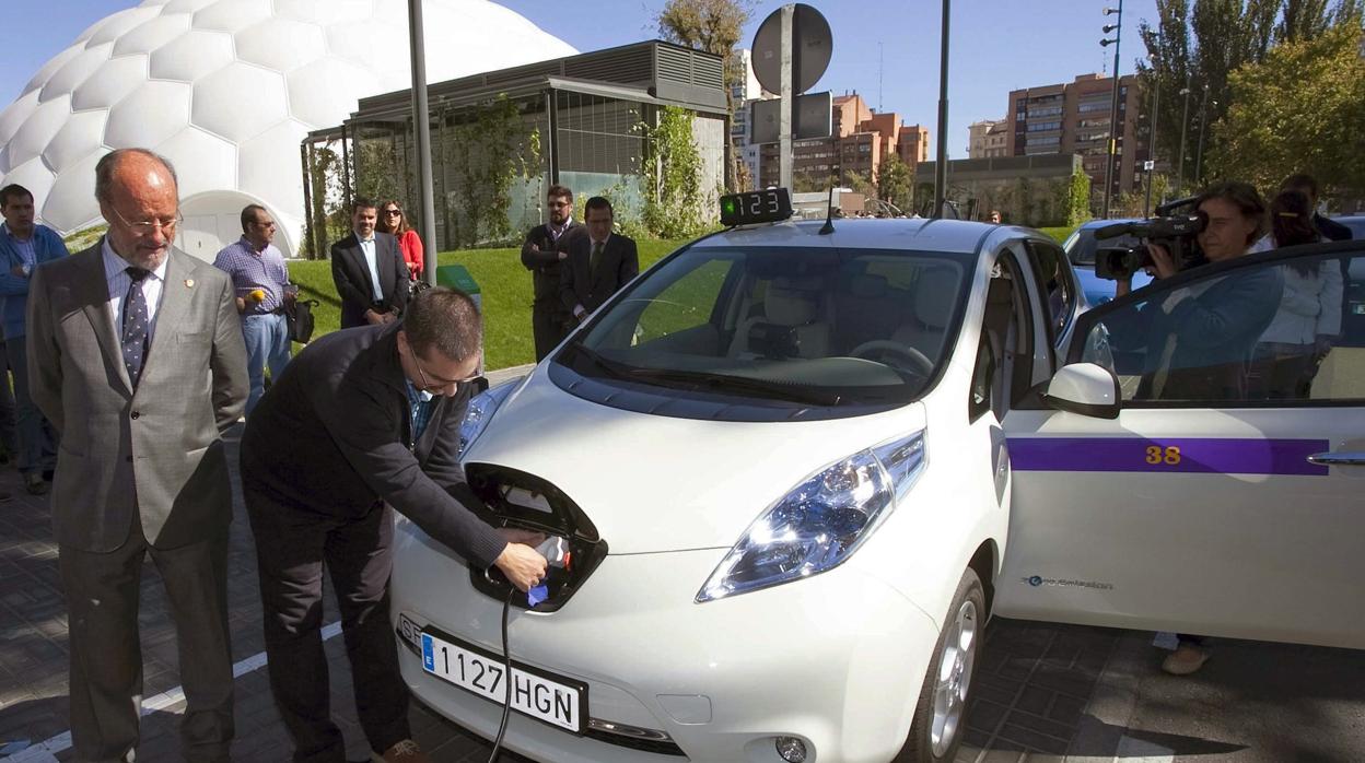 Taxi eléctrico en Valladolid