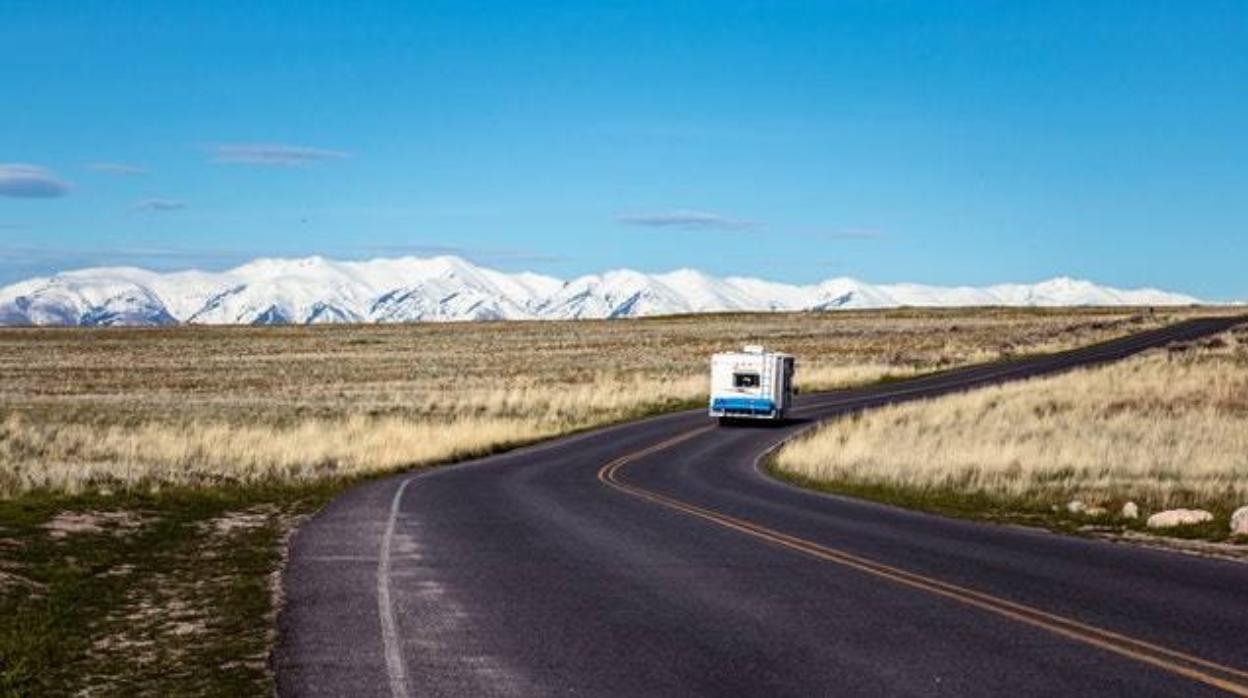 Todo lo que debes saber para realizar el mantenimiento y conducir una autocaravana