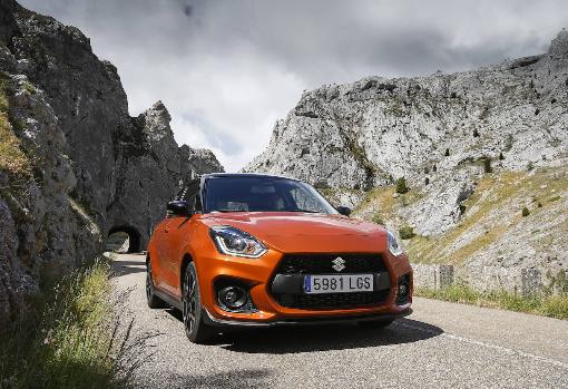 Los Suzuki Ignis y Swift Sport se renuevan: apuesta por la hibridación